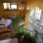 Town House Szálloda Tirana