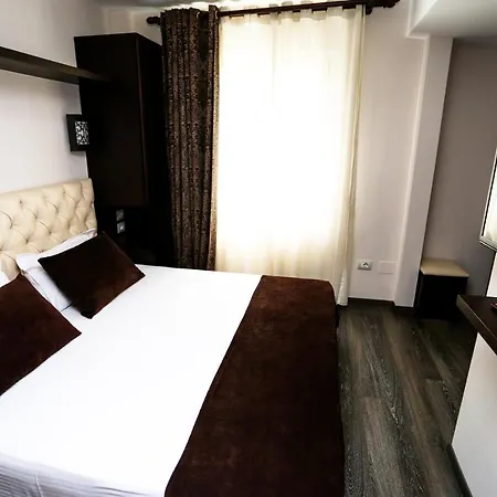 Hotel Town House