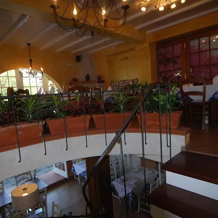 Otel Town House