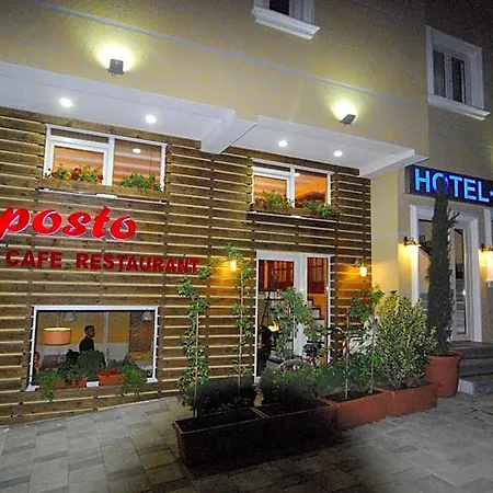 Otel Town House Tiran
