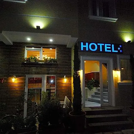 Town House Tiran
