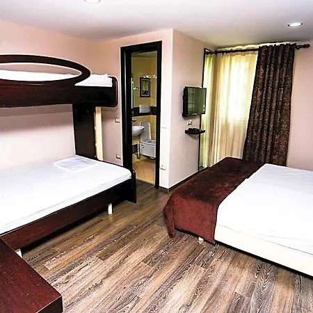 Otel Town House 3*