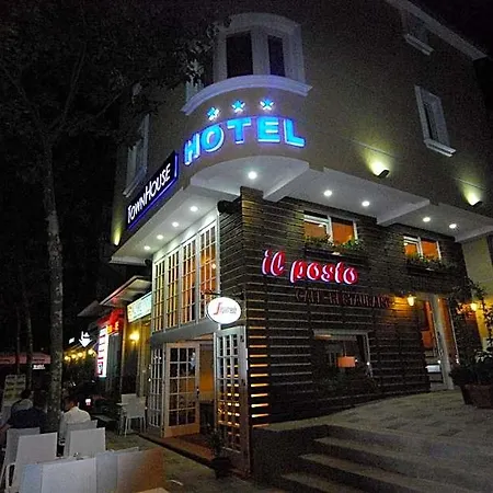 Otel Town House