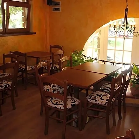 Town House Otel