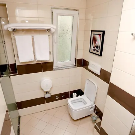 Hotel Town House